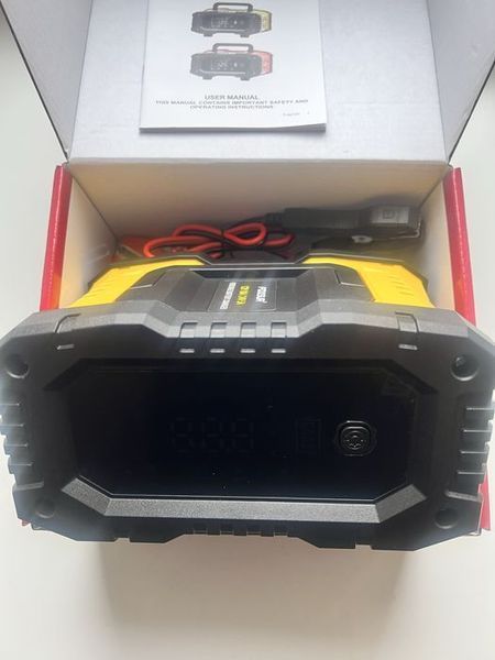 Зарядний пристрій для акумулятора Foxsur FPT 100 (12V 10A / 24V 5A, 6-200Ah), імпульсний, автоматичний p00176 фото